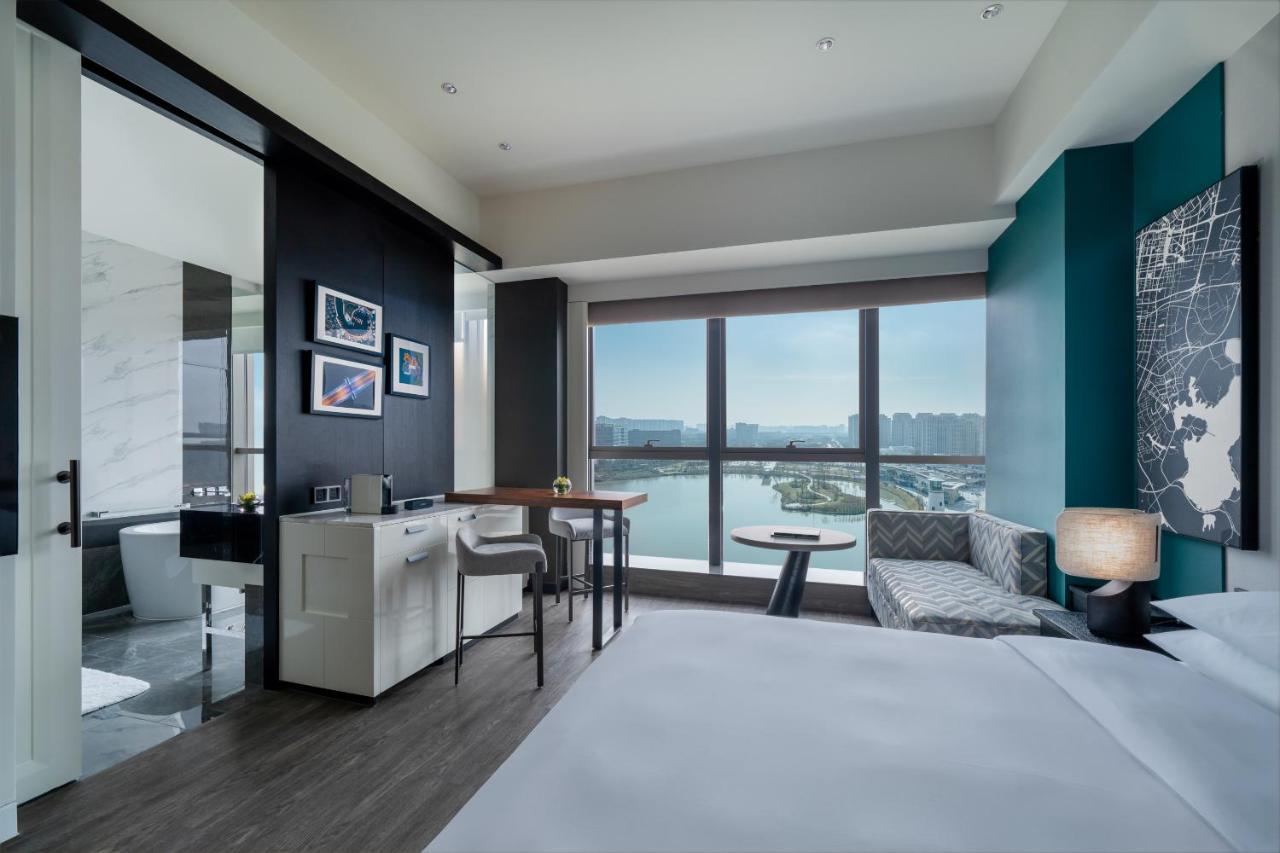 Hyatt Centric Lakeside نينغبو المظهر الخارجي الصورة
