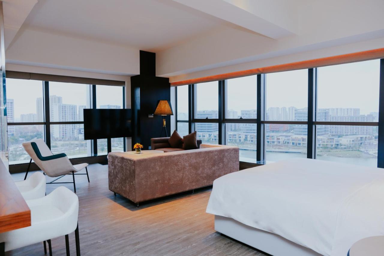 Hyatt Centric Lakeside نينغبو المظهر الخارجي الصورة