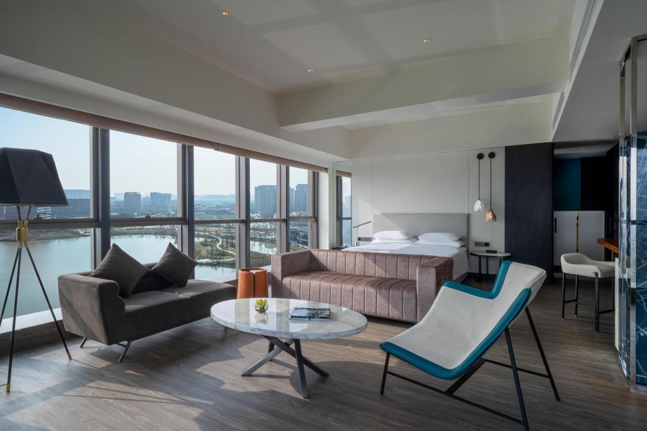 Hyatt Centric Lakeside نينغبو المظهر الخارجي الصورة