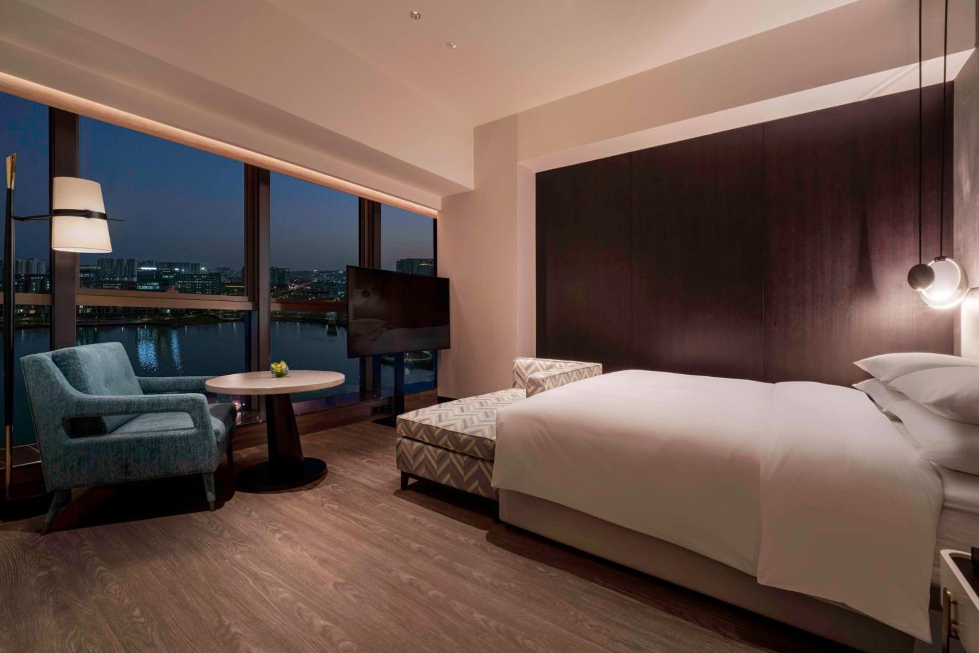 Hyatt Centric Lakeside نينغبو المظهر الخارجي الصورة