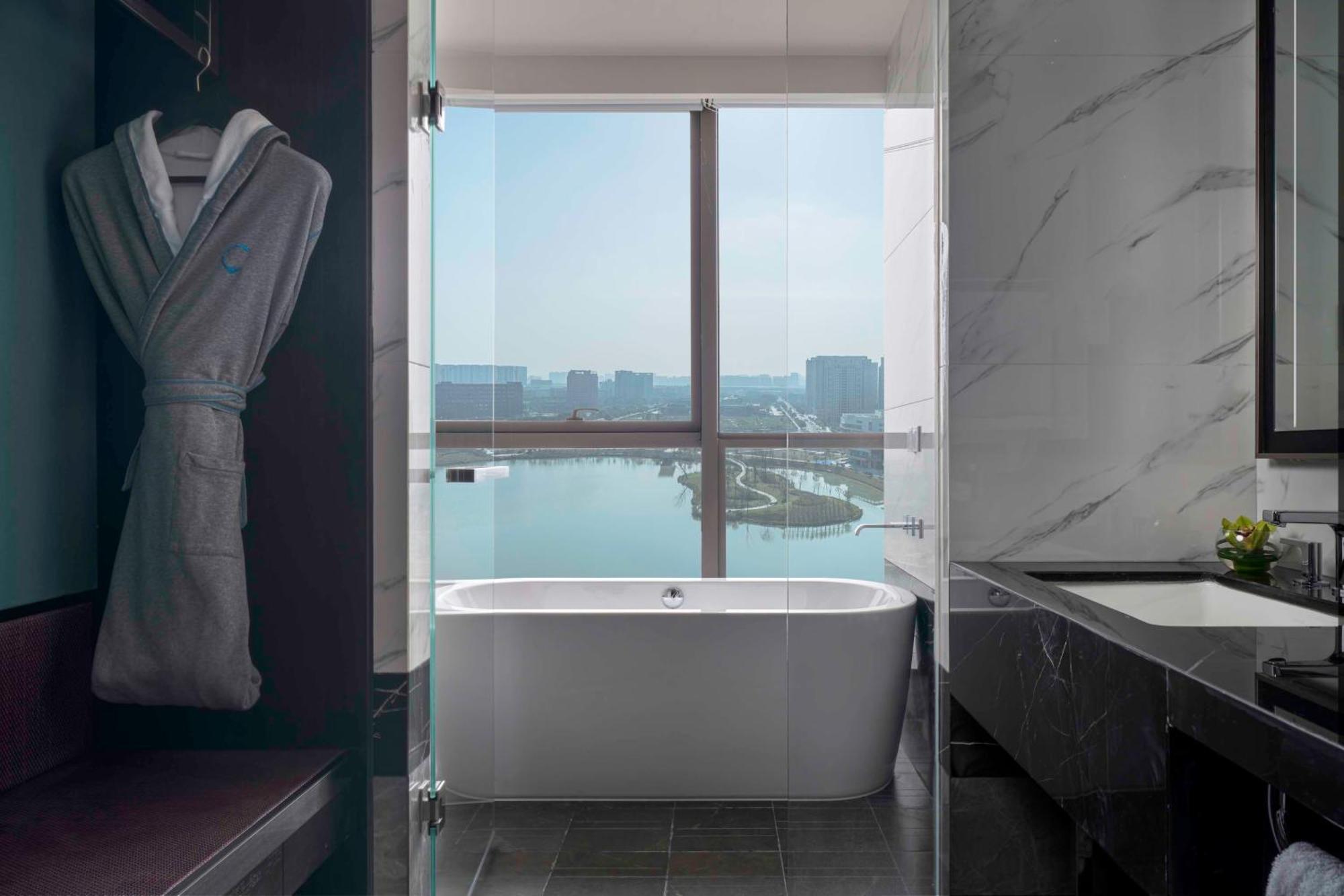 Hyatt Centric Lakeside نينغبو المظهر الخارجي الصورة